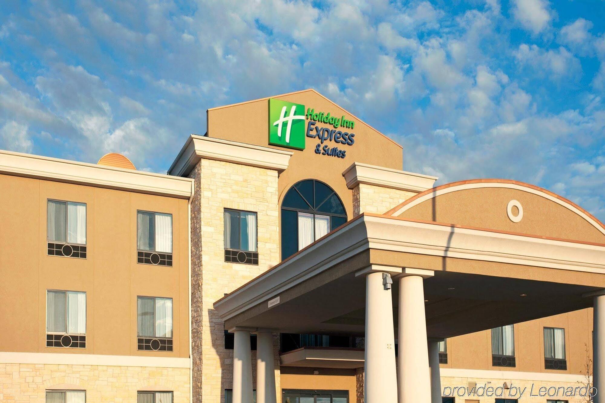 Holiday Inn Express Hotel & Suites Amarillo South By Ihg Extérieur photo